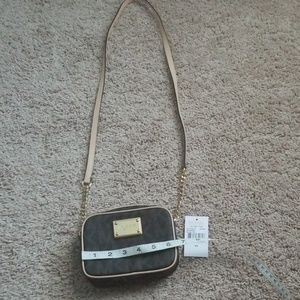 Michael Kors jet set crossbody